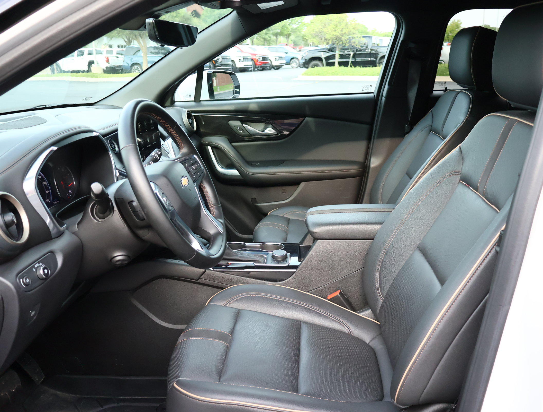 Used 2024 Chevrolet Blazer Premier w/ Driver Confidence II Package FWD image 13