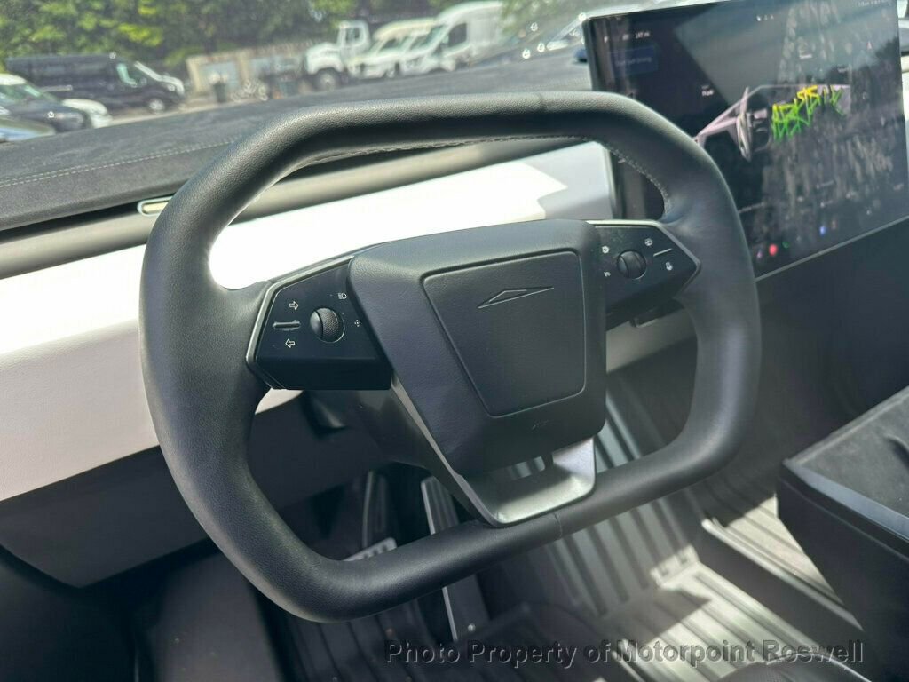 Used 2024 Tesla Cybertruck Cyberbeast AWD/4WD image 17
