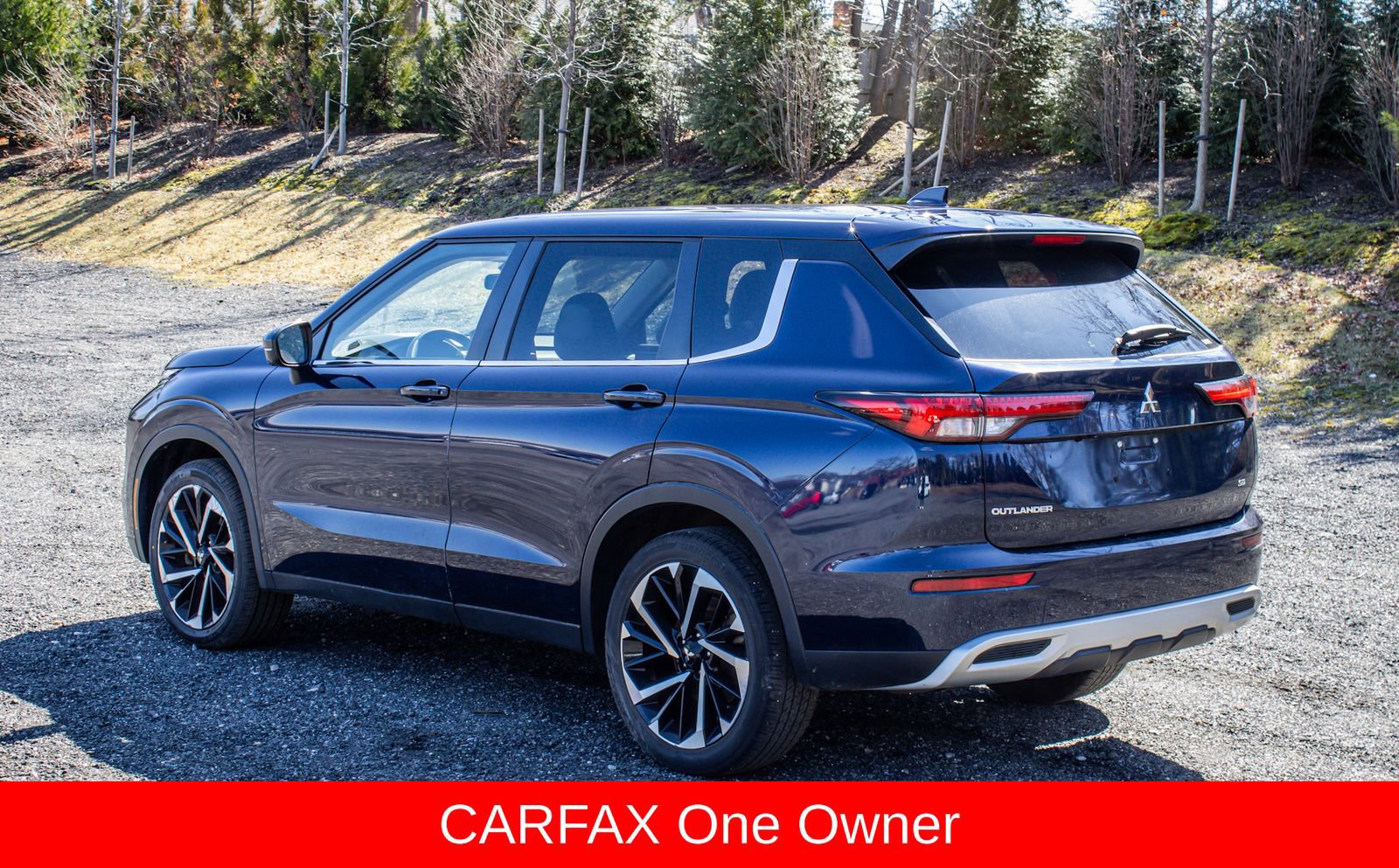 Used 2022 Mitsubishi Outlander SE image 5