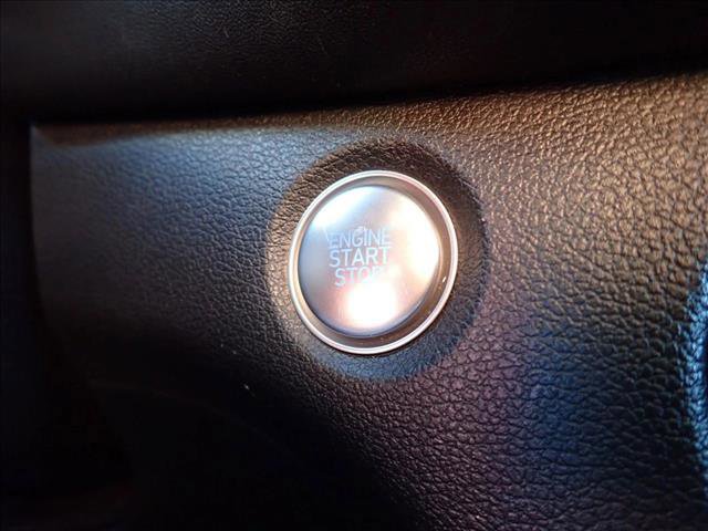 Used 2020 Hyundai Santa Fe SEL w/ Convenience Package image 21