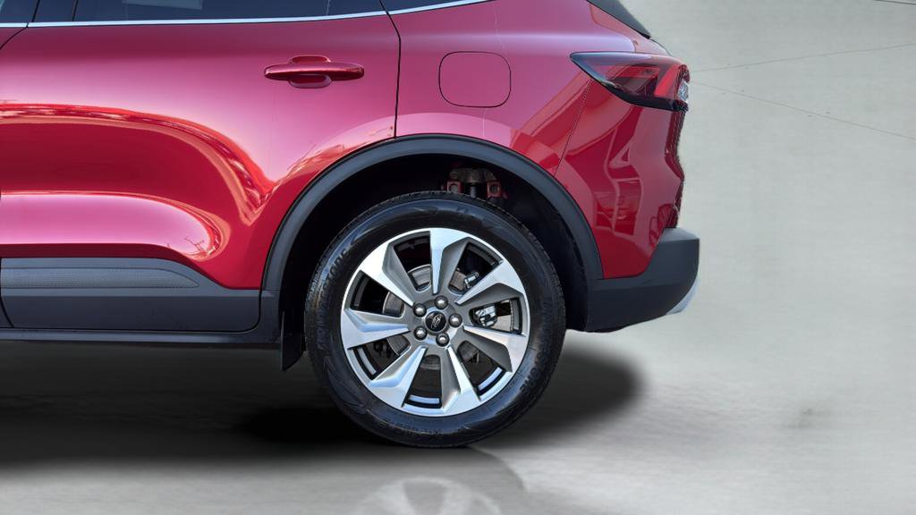 Certified 2023 Ford Escape Platinum AWD/4WD image 33