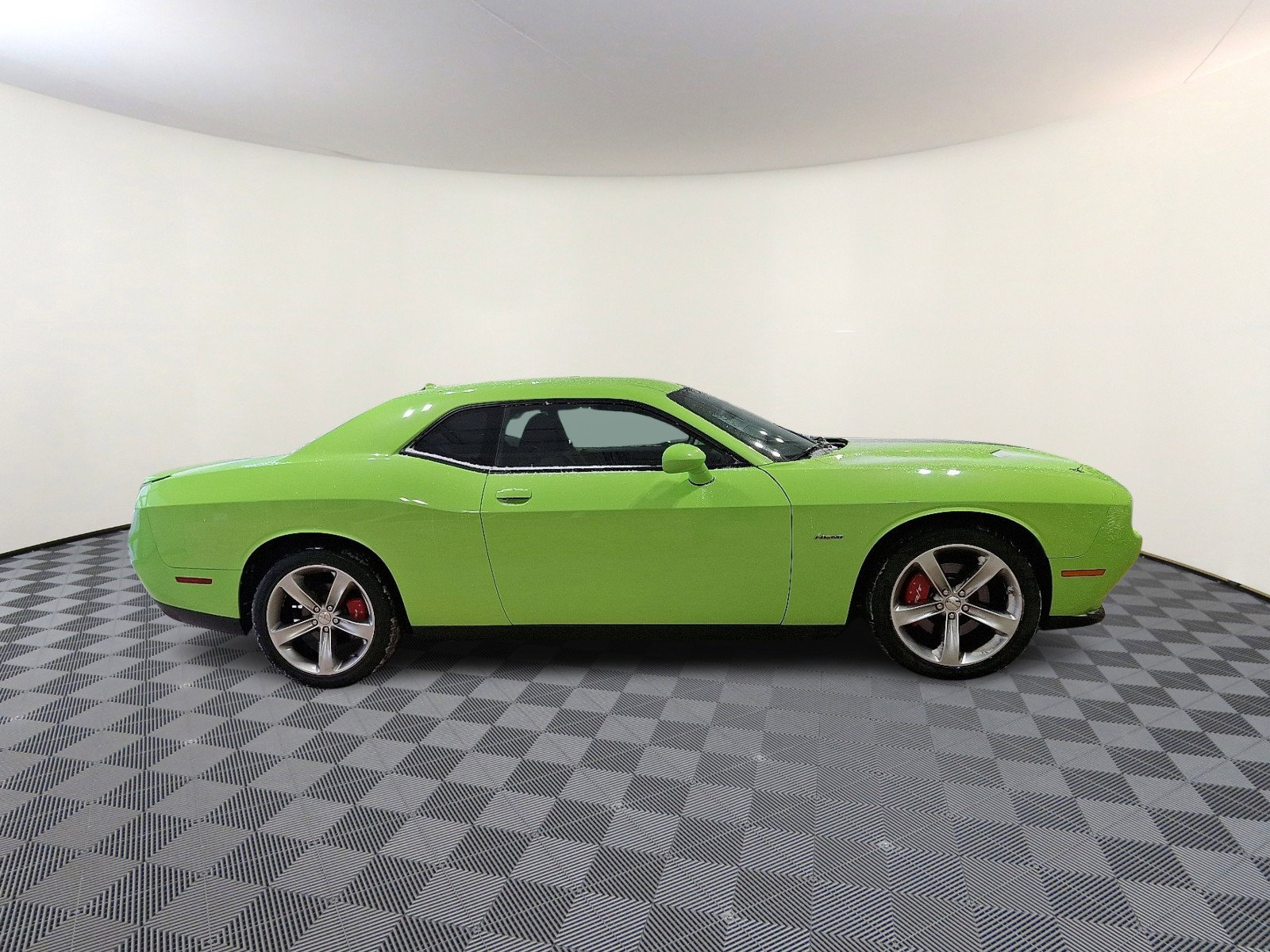 Used 2015 Dodge Challenger R/T w/ Quick Order Package 28B R/T image 7