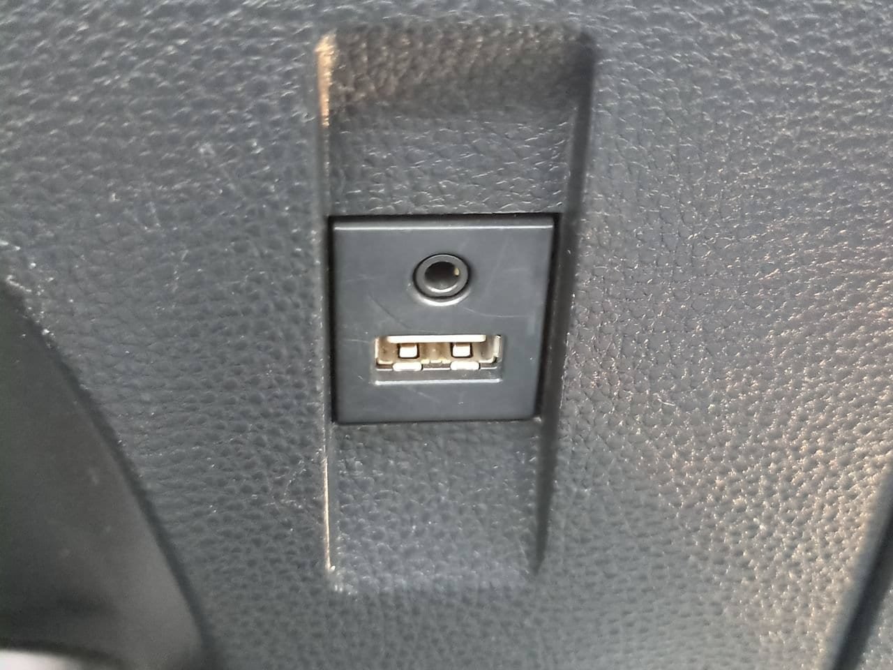 Used 2019 Toyota Corolla XSE FWD image 20