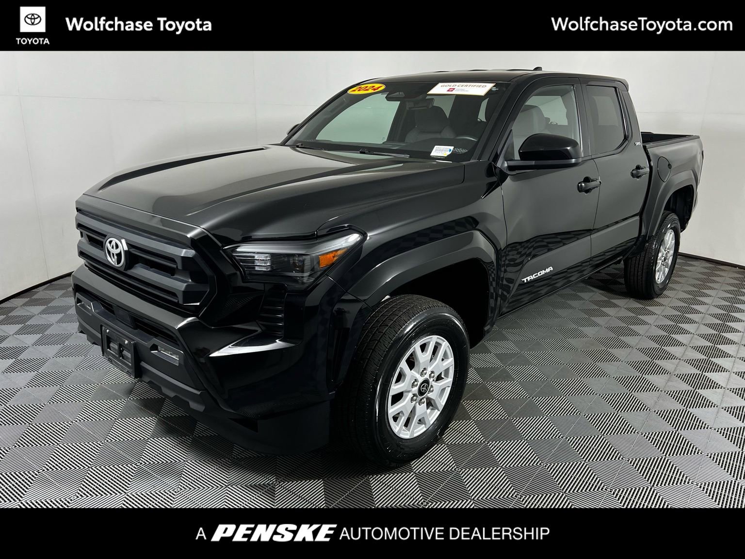 Certified 2024 Toyota Tacoma SR5 image 1