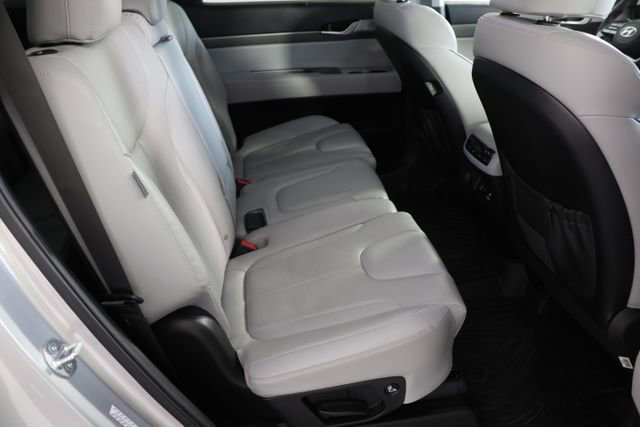 Used 2024 Hyundai Palisade SEL image 25