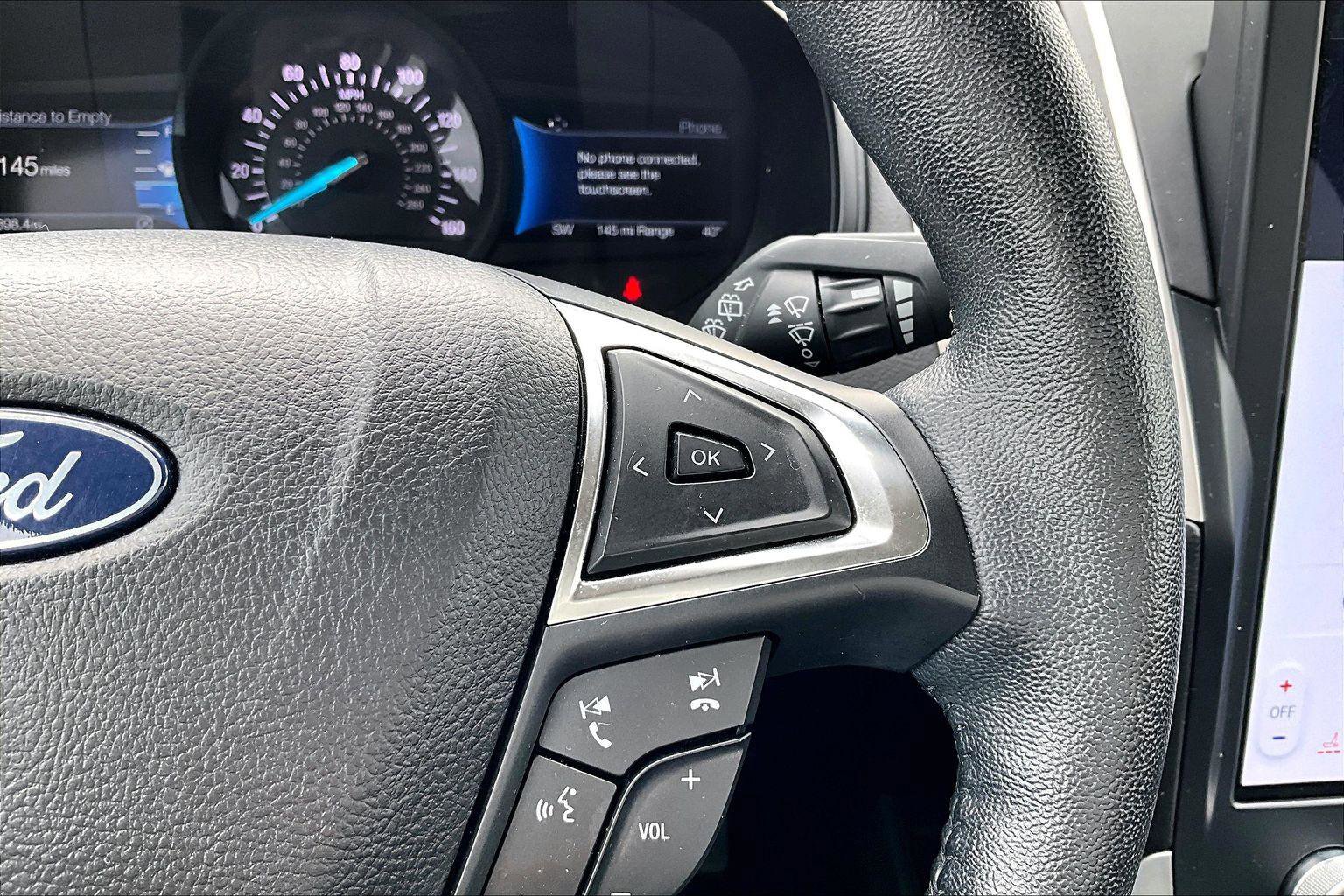 Used 2023 Ford Edge SEL image 20