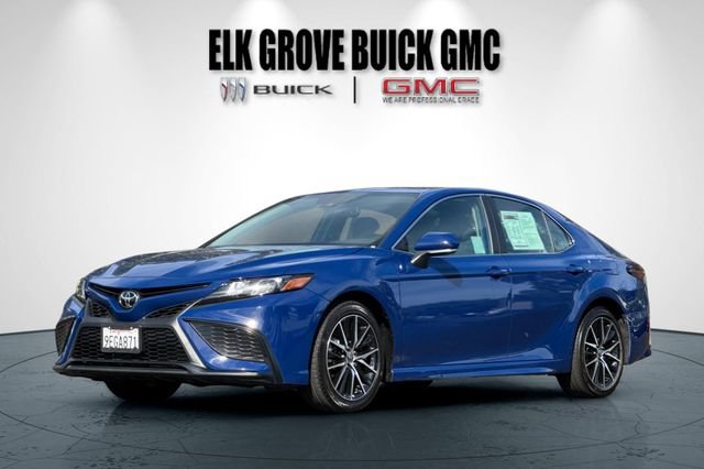Used 2023 Toyota Camry SE w/ Convenience Package FWD image 8