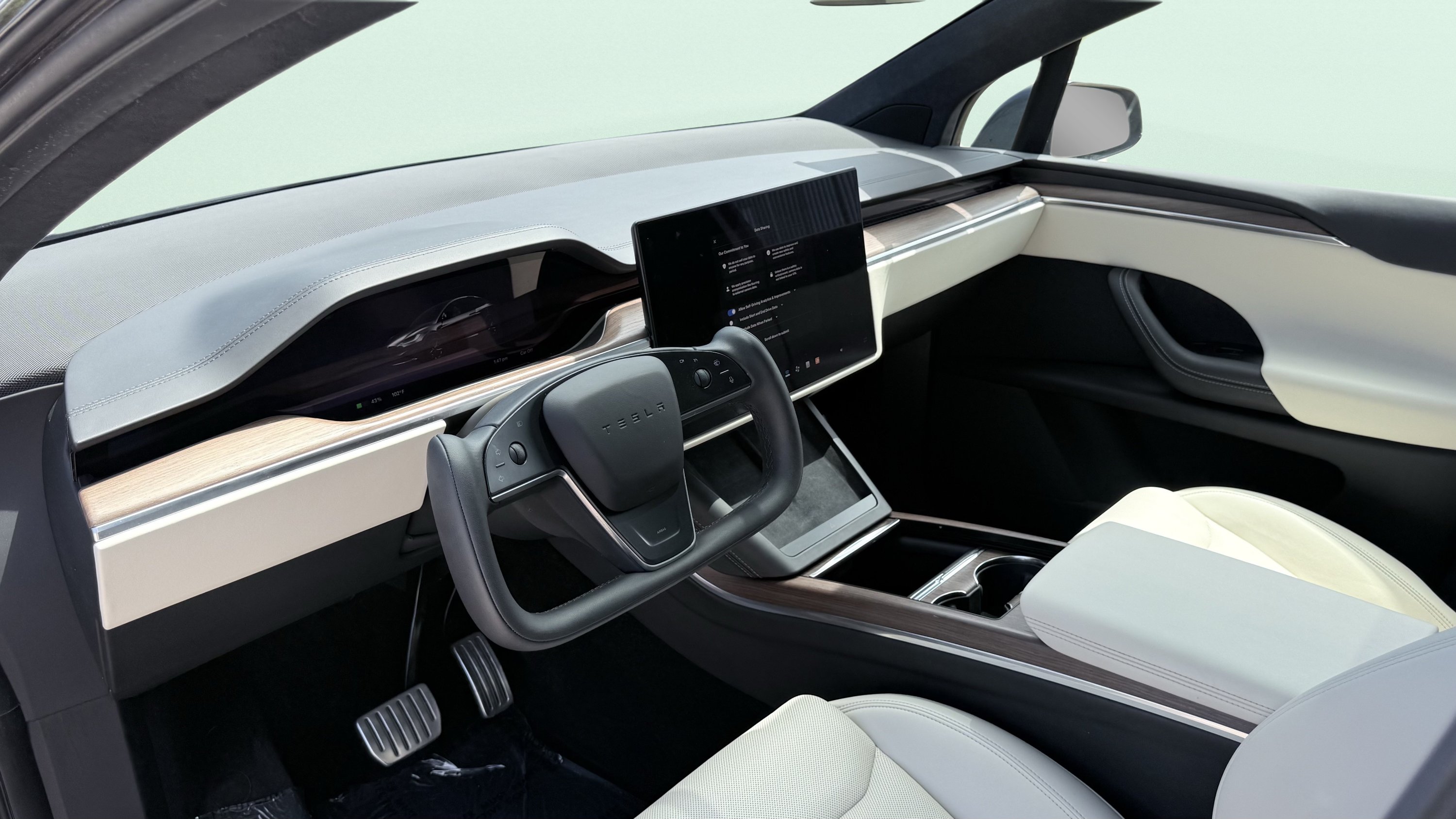 Used 2022 Tesla Model X AWD/4WD image 17