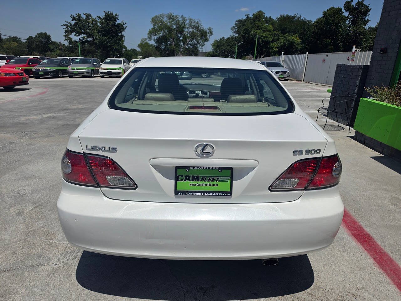 Used 2002 Lexus ES 330 w/ Premium Pkg FWD image 14