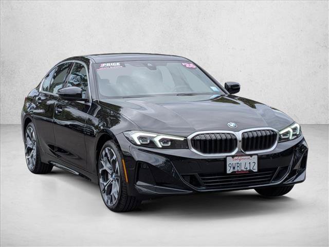 Used 2026 BMW 330i xDrive Sedan w/ Premium Package AWD/4WD image 3