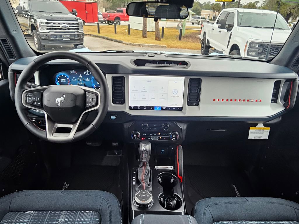 New 2025 Ford Bronco Heritage Edition image 11