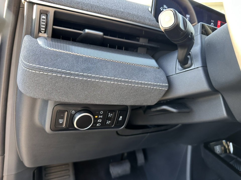 New 2025 Ford Mustang Mach-E GT image 39