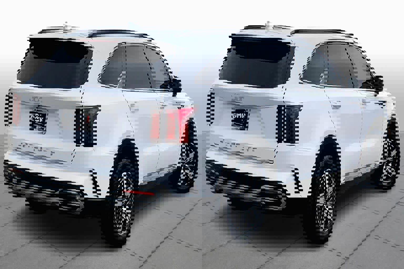 Used 2022 Kia Sorento EX w/ Panoramic Sunroof Package image 12