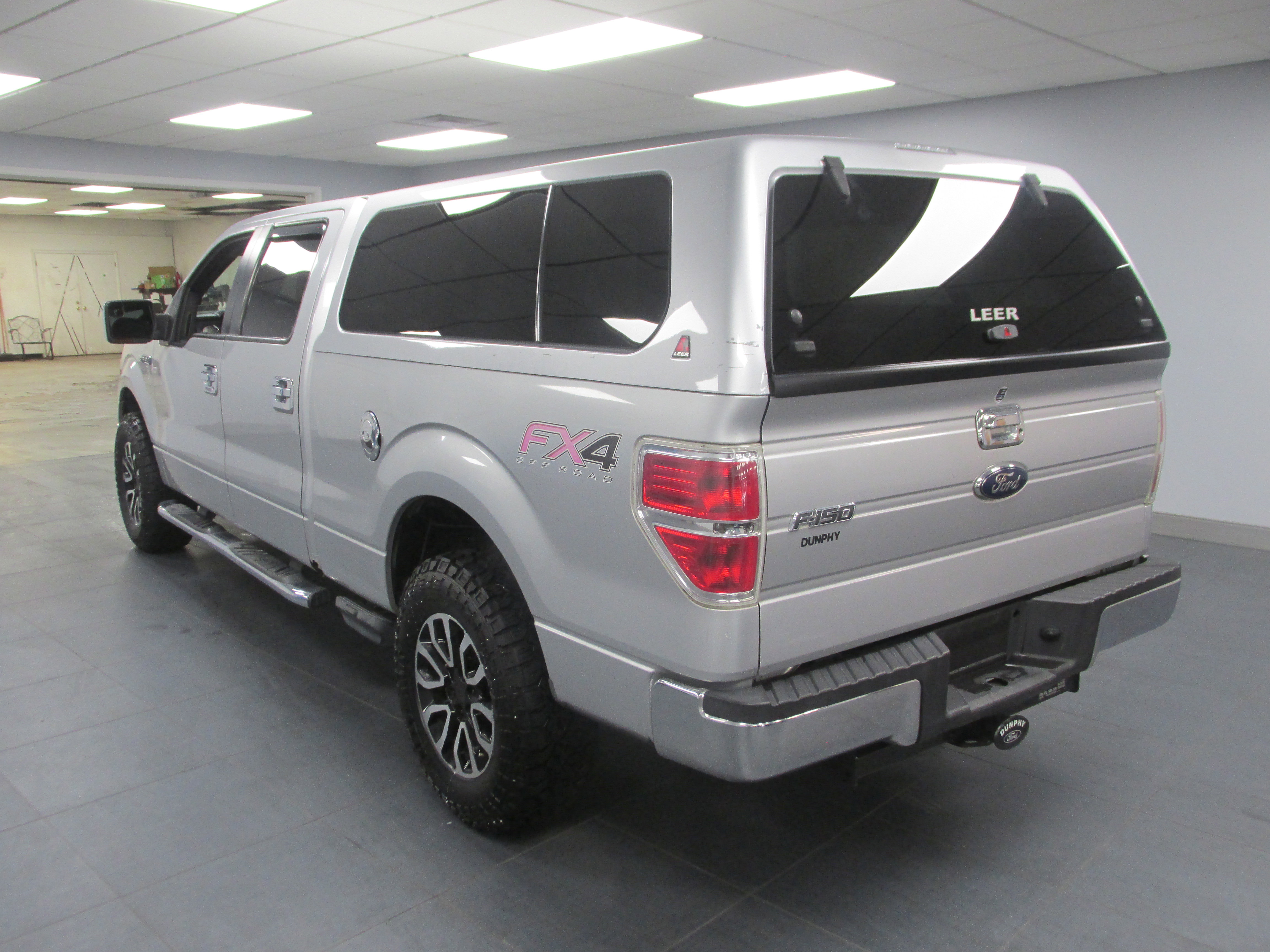 Used 2013 Ford F150 XLT w/ Mid Equipment Group AWD/4WD image 7