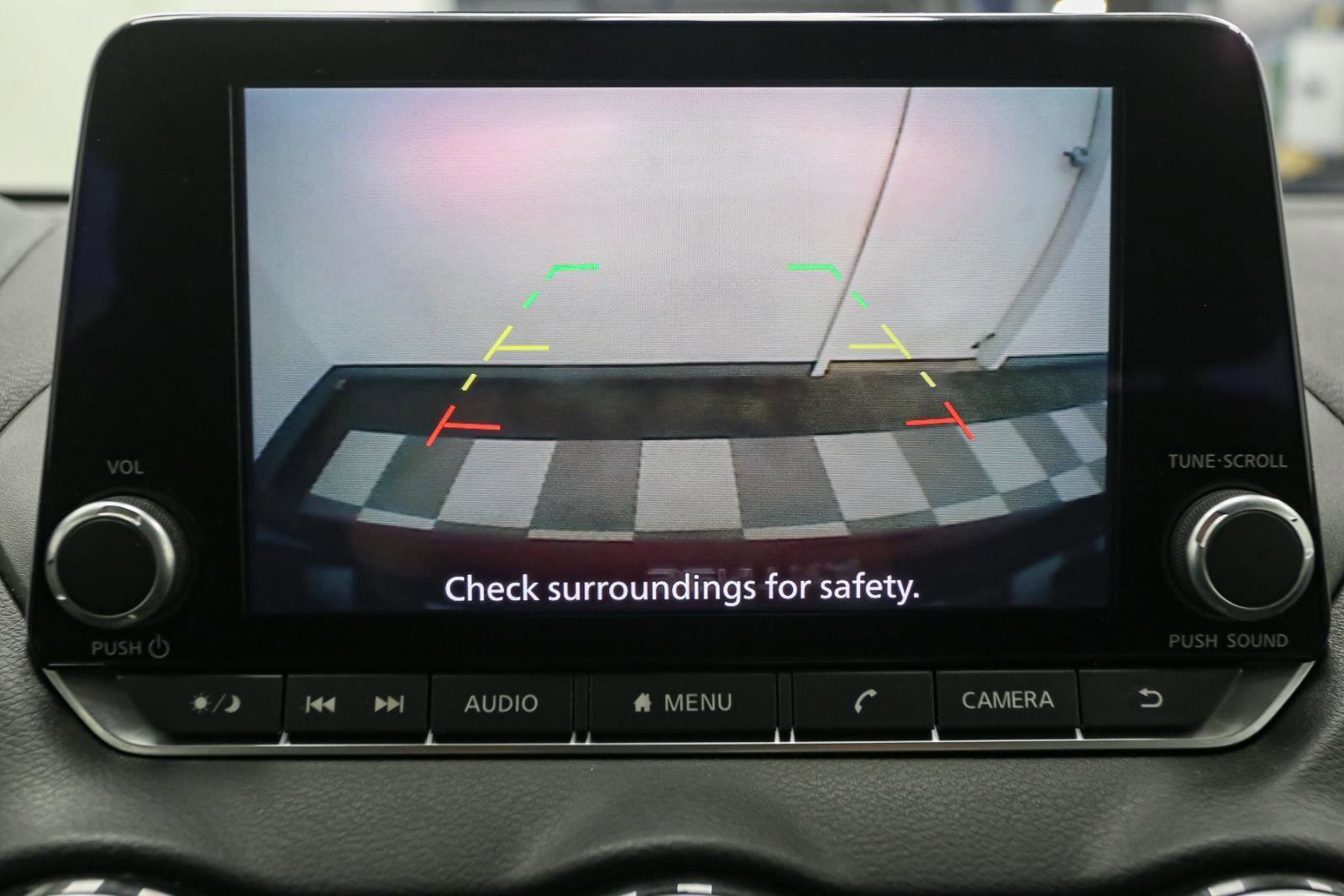 Used 2021 Nissan Sentra SV image 24