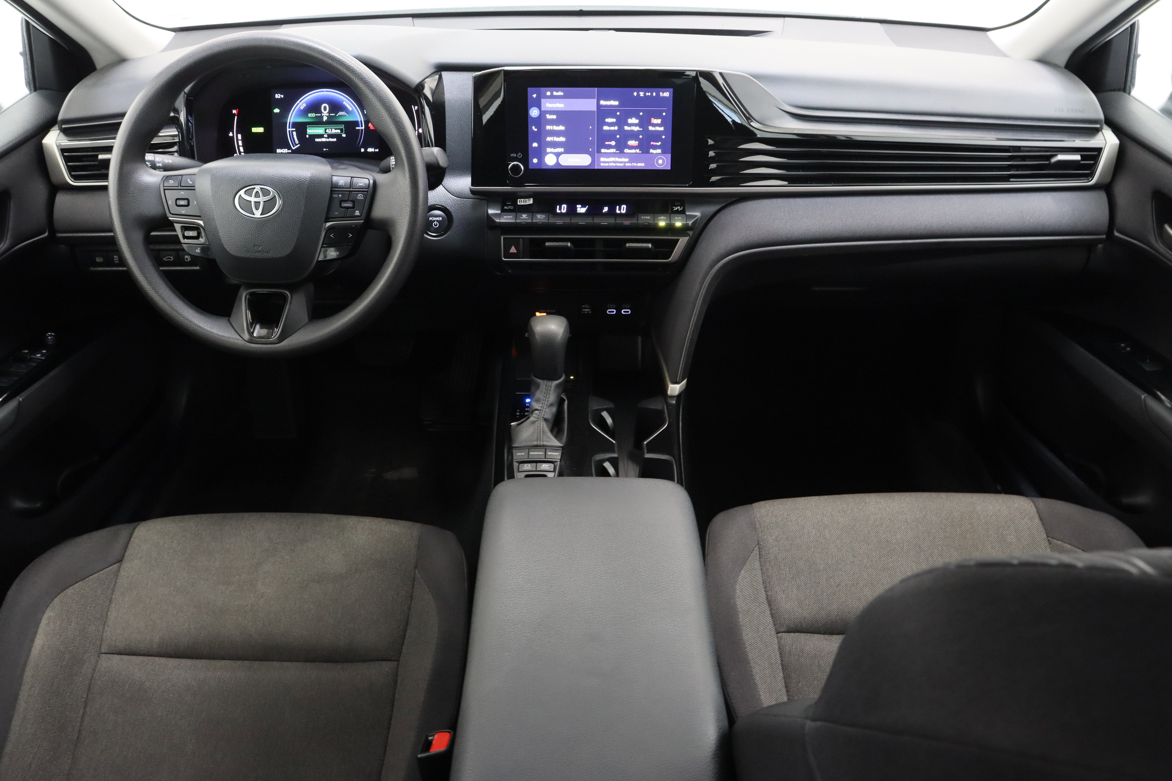 Certified 2025 Toyota Camry LE FWD image 29