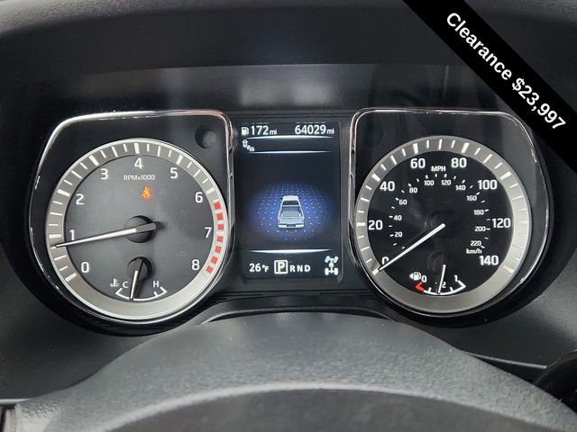 Used 2018 Nissan Titan SL image 39