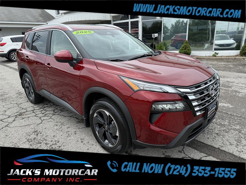 Used 2025 Nissan Rogue SV w/ SV Premium Package