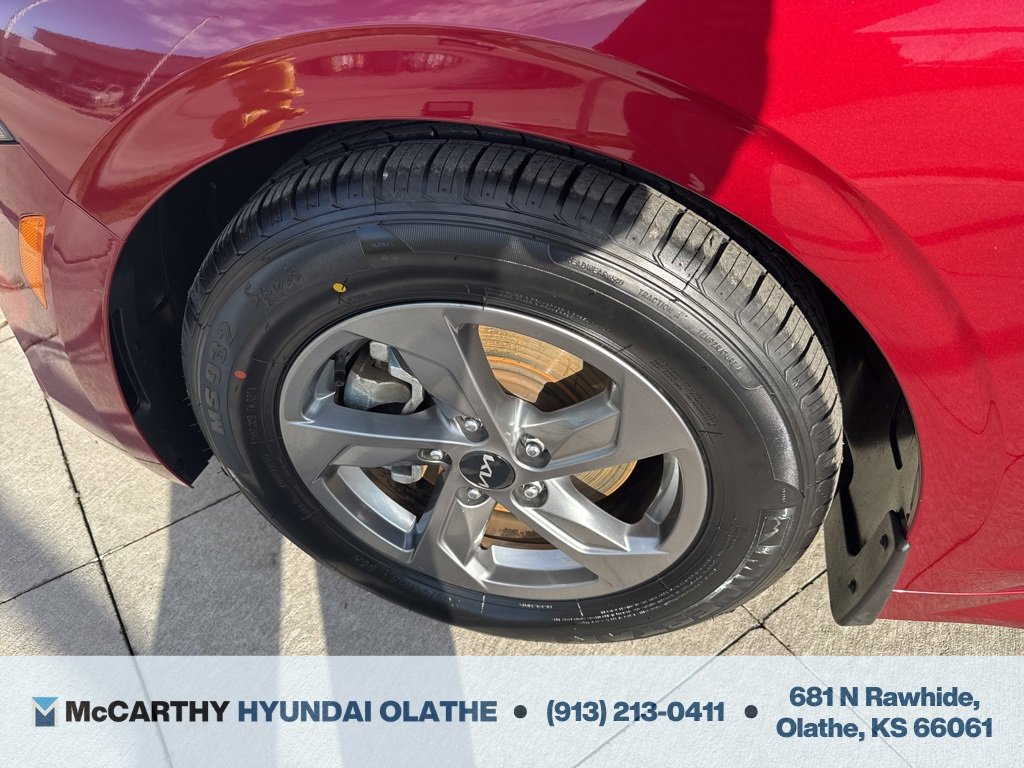 Used 2022 Kia K5 LXS image 23