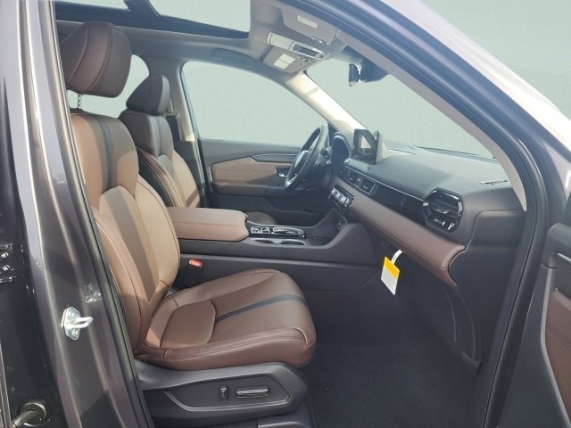 New 2026 Honda Pilot Touring image 15