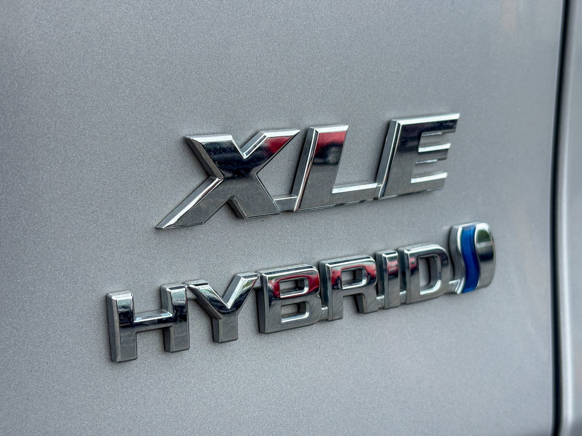 Used 2022 Toyota RAV4 XLE w/ Convenience Package AWD/4WD image 18