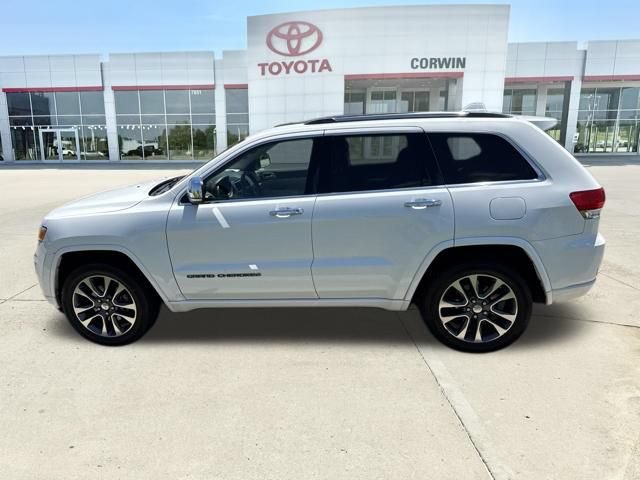 Used 2017 Jeep Grand Cherokee Overland AWD/4WD image 6