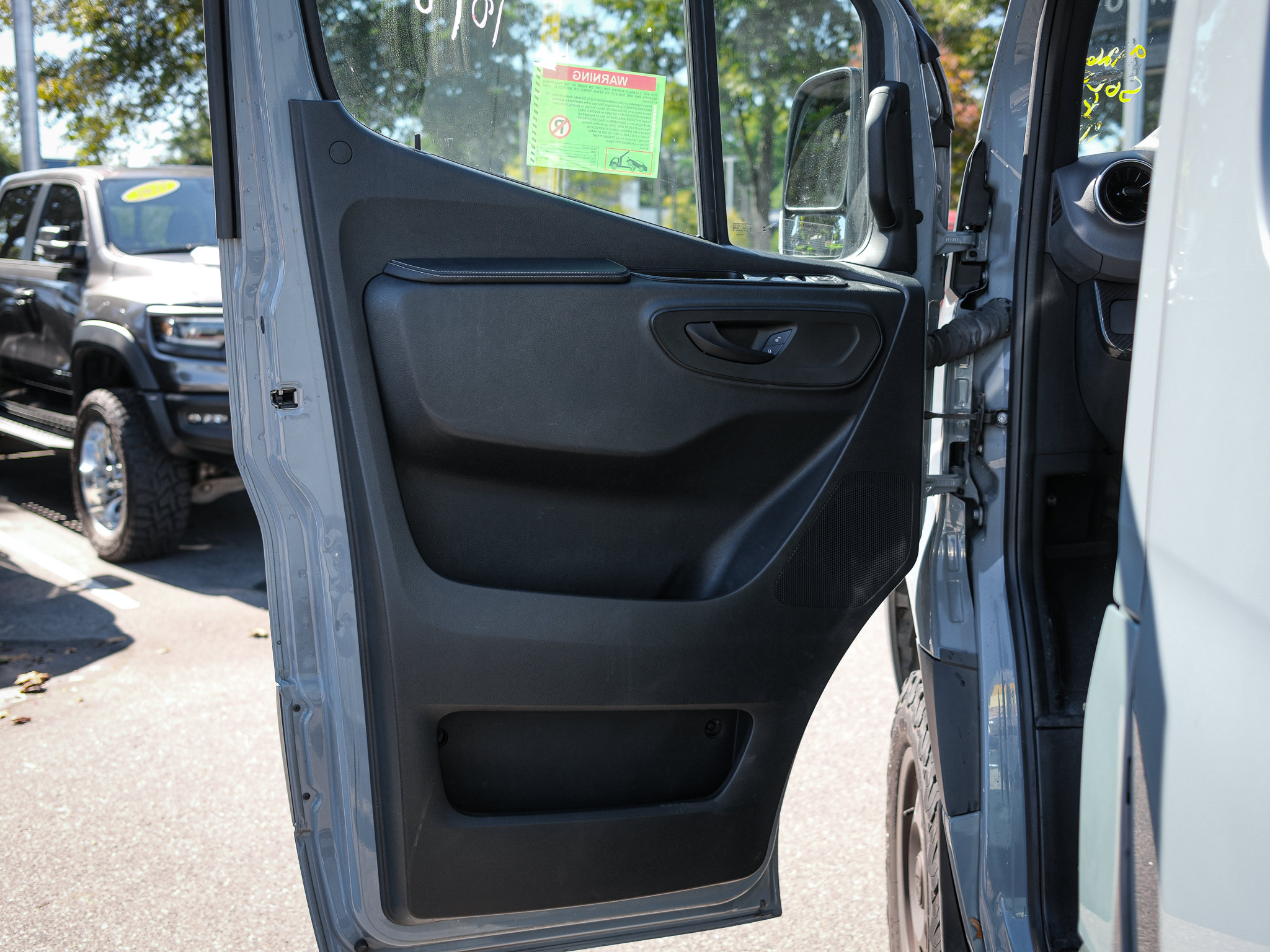 Used 2021 Mercedes-Benz Sprinter 2500 w/ Parking Package image 14