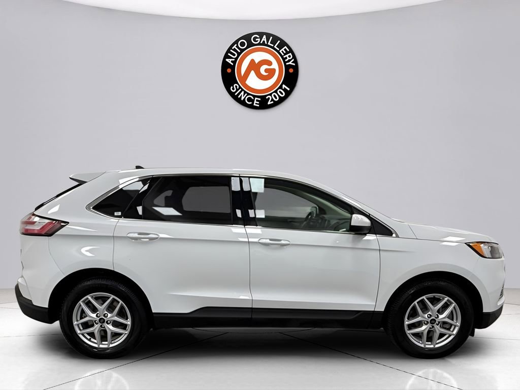 Used 2023 Ford Edge SEL image 8