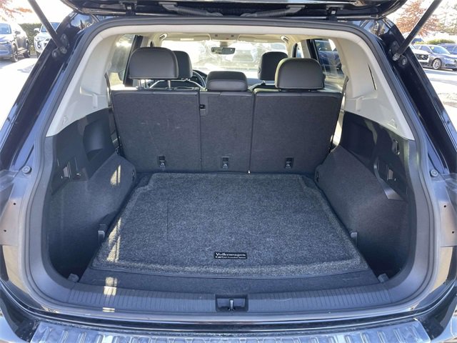 Used 2022 Volkswagen Tiguan SE image 22