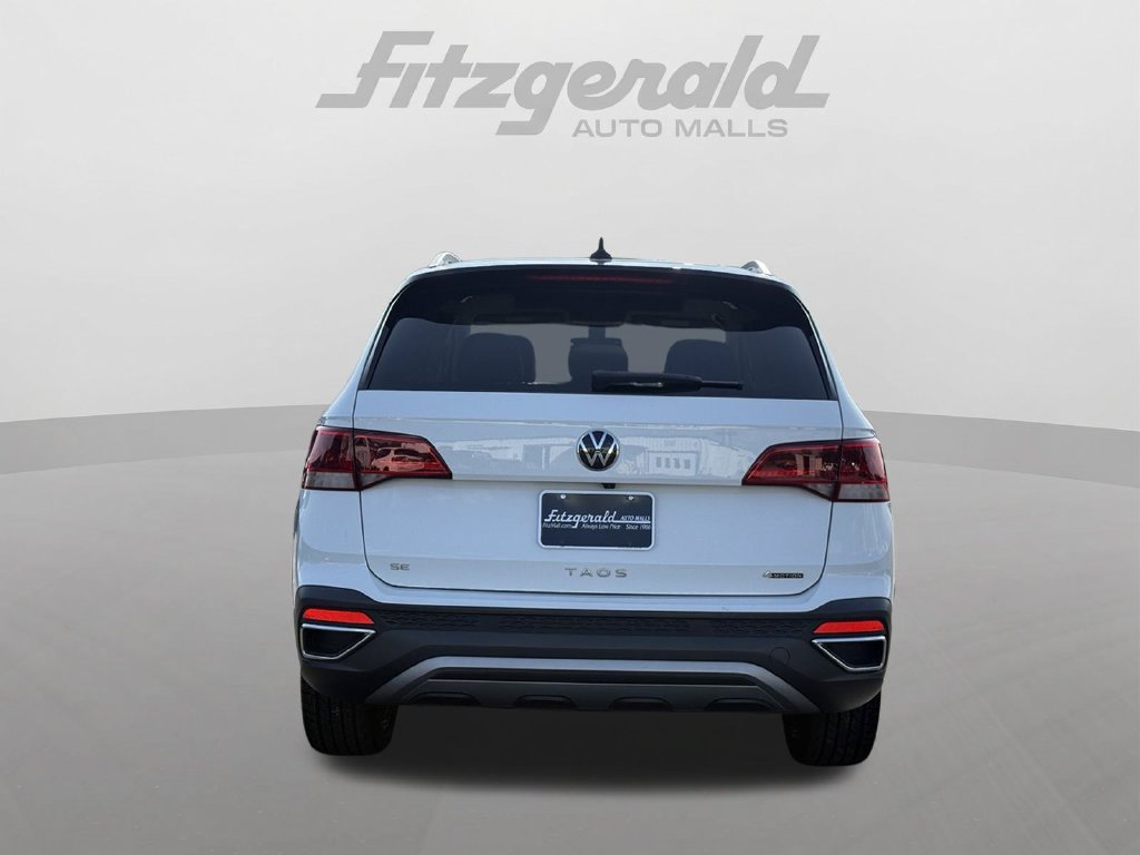 Used 2024 Volkswagen Taos SE AWD/4WD image 7