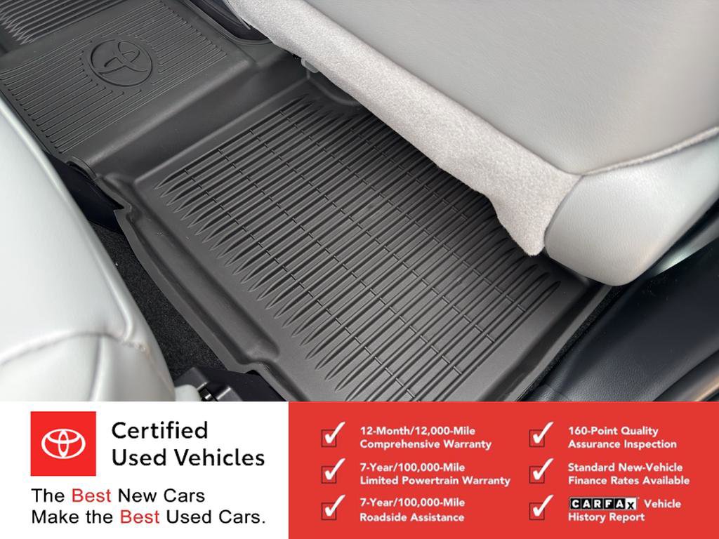 Certified 2026 Toyota Highlander XLE AWD/4WD image 13