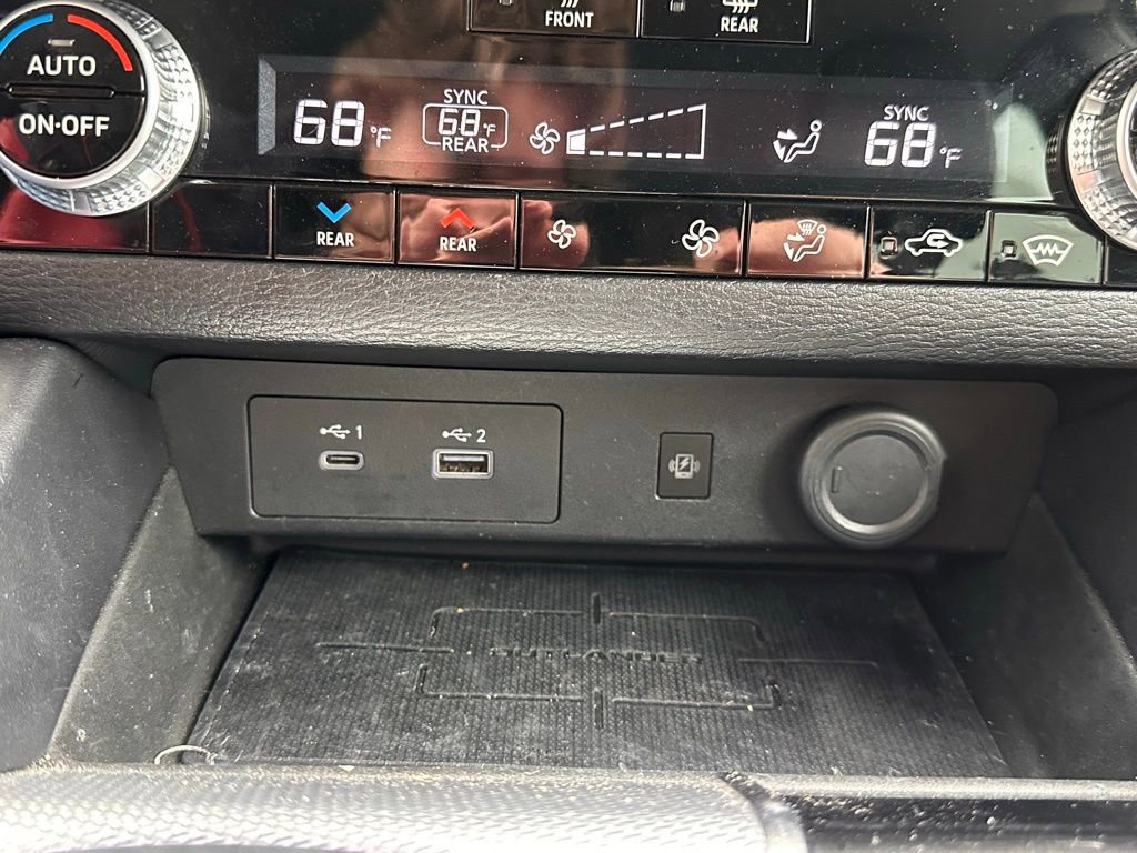 Used 2022 Mitsubishi Outlander SEL AWD/4WD image 31