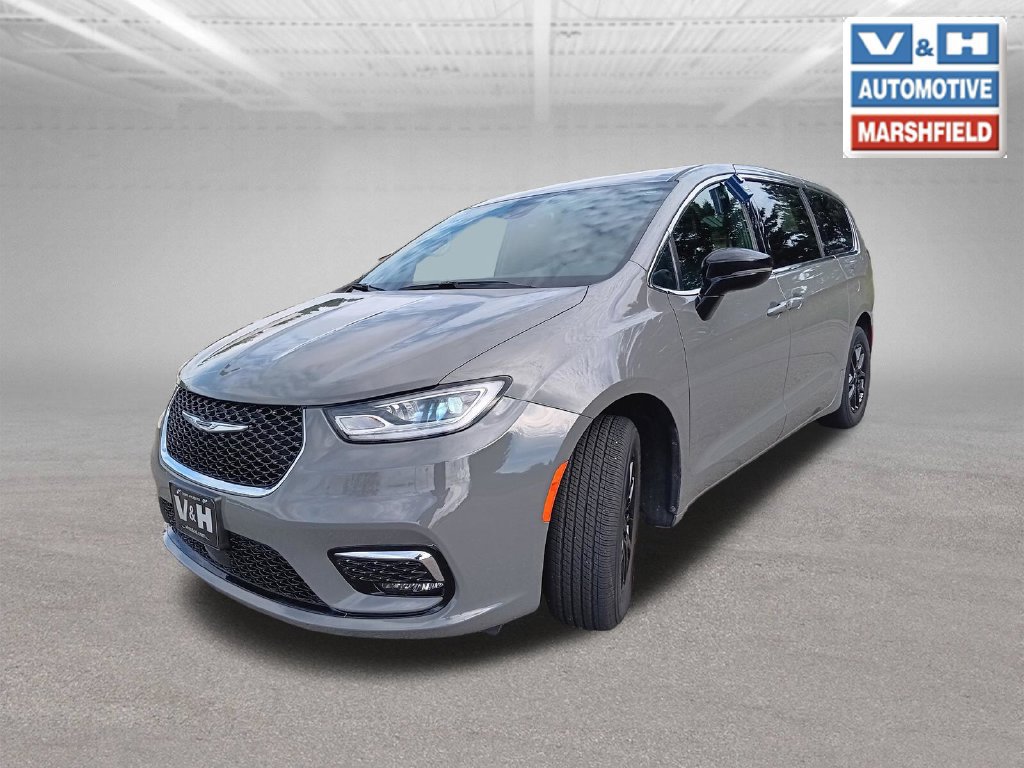 Used 2025 Chrysler Pacifica Select FWD image 31