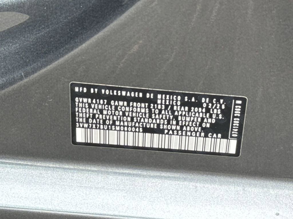 Used 2025 Volkswagen Jetta SE image 28