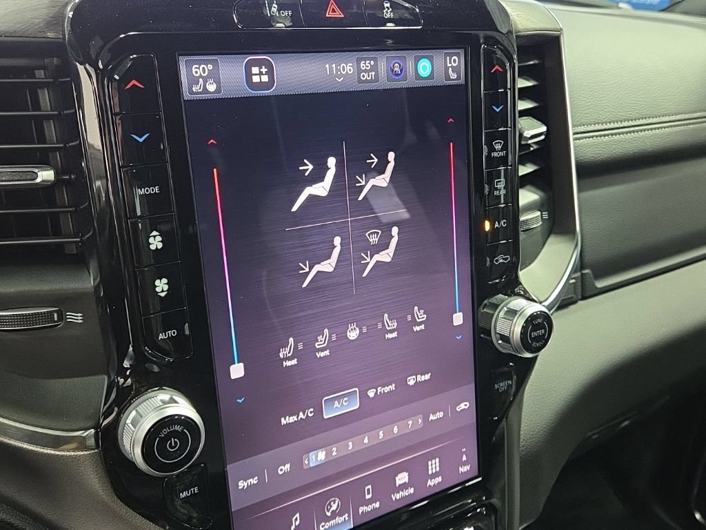New 2026 RAM 2500 Laramie w/ Night Edition AWD/4WD image 20