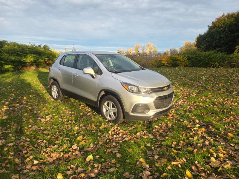Used 2018 Chevrolet Trax LS AWD/4WD image 11