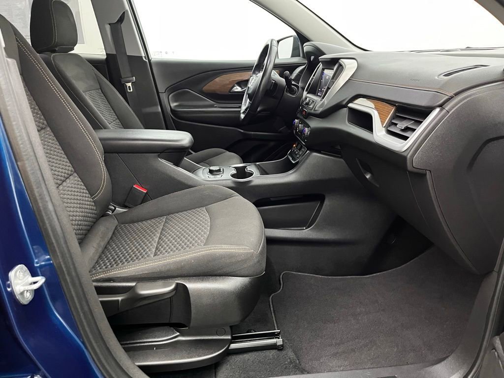 Used 2020 GMC Terrain SLE w/ Driver Convenience Package image 32