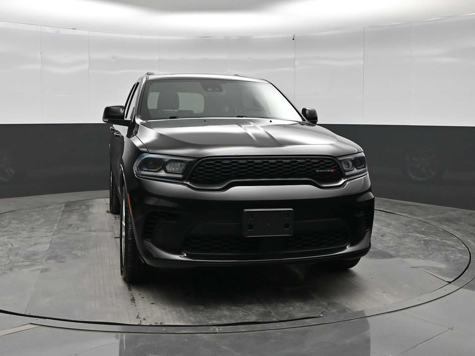 Used 2024 Dodge Durango GT AWD/4WD image 2