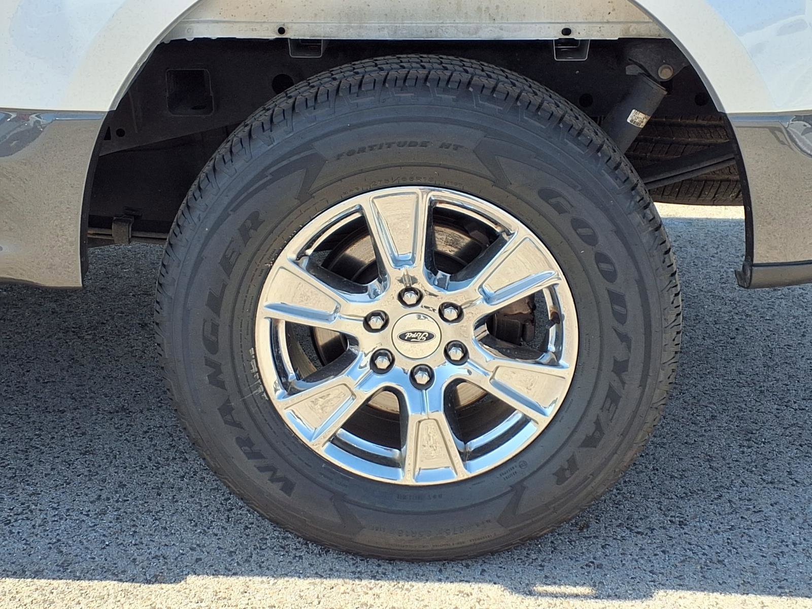 Certified 2017 Ford F150 XLT w/ Equipment Group 302A Luxury image 20