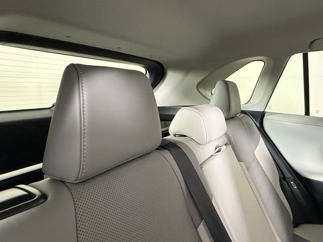 Used 2025 Toyota RAV4 Limited w/ Advanced Technology Package FWD image 31