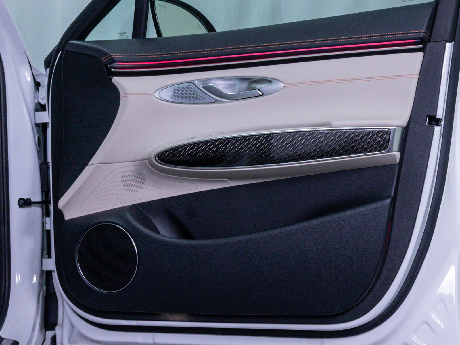 Used 2026 Genesis GV70 3.5T Sport Prestige image 10