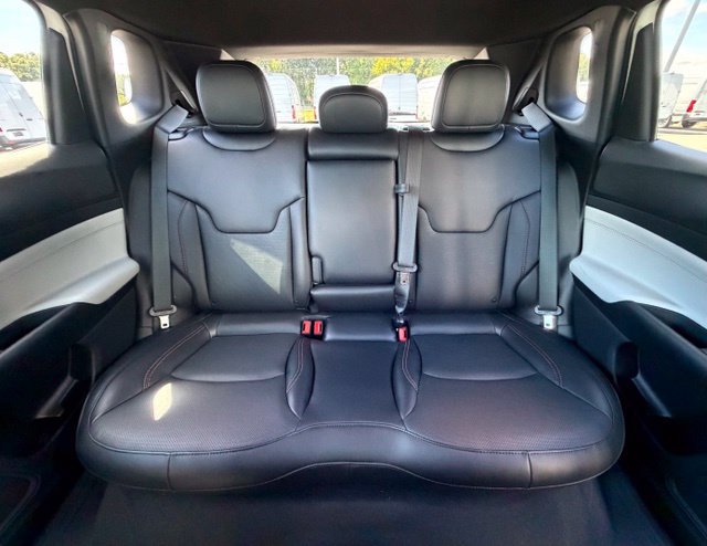 Used 2023 Jeep Compass Limited AWD/4WD image 17