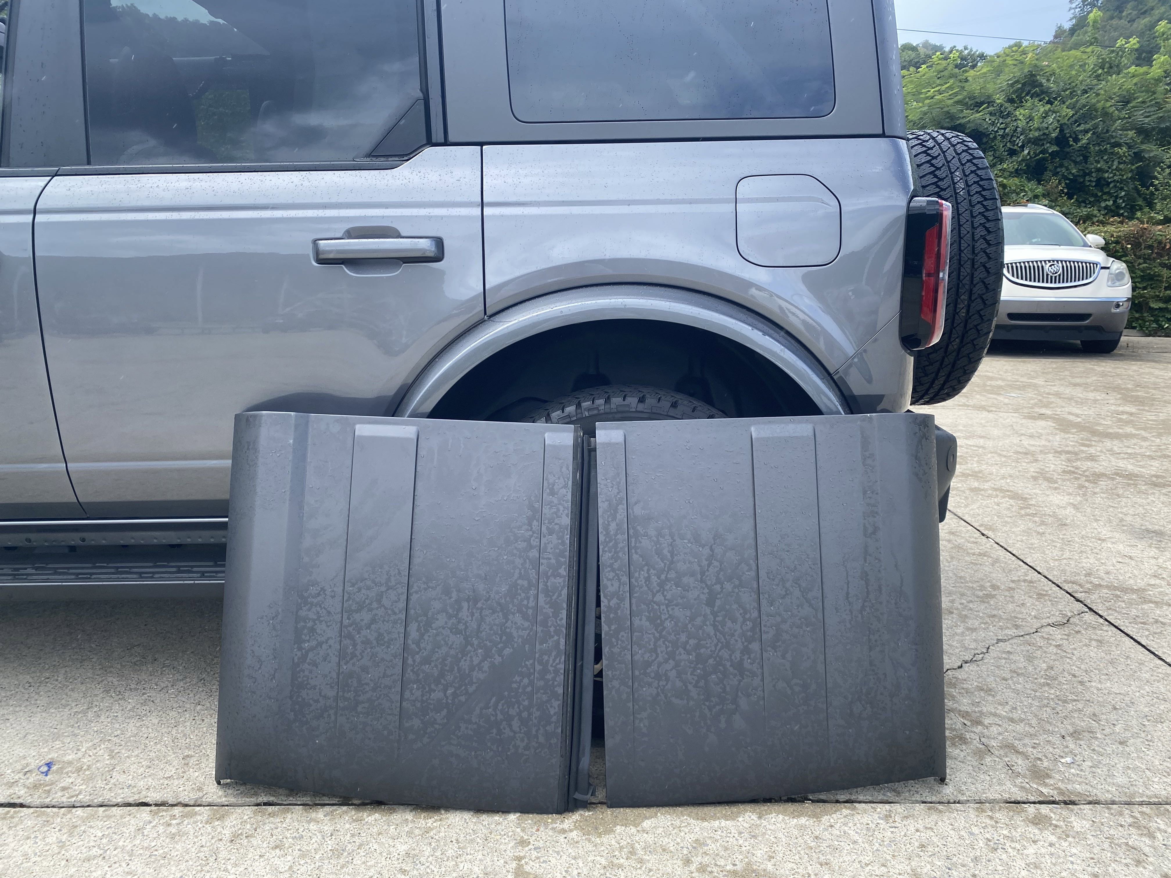 Used 2023 Ford Bronco Outer Banks image 12