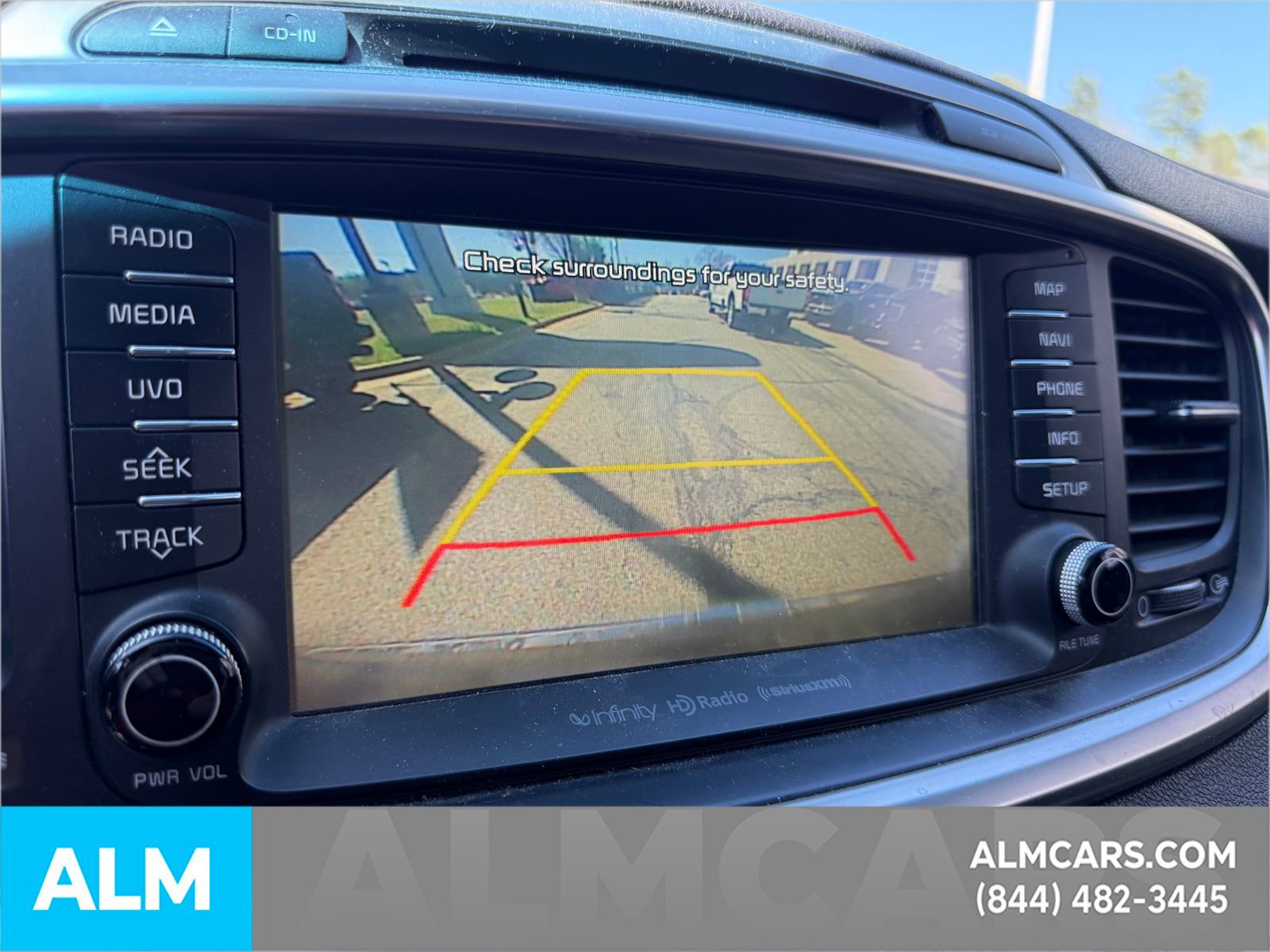 Used 2016 Kia Sorento SX image 15