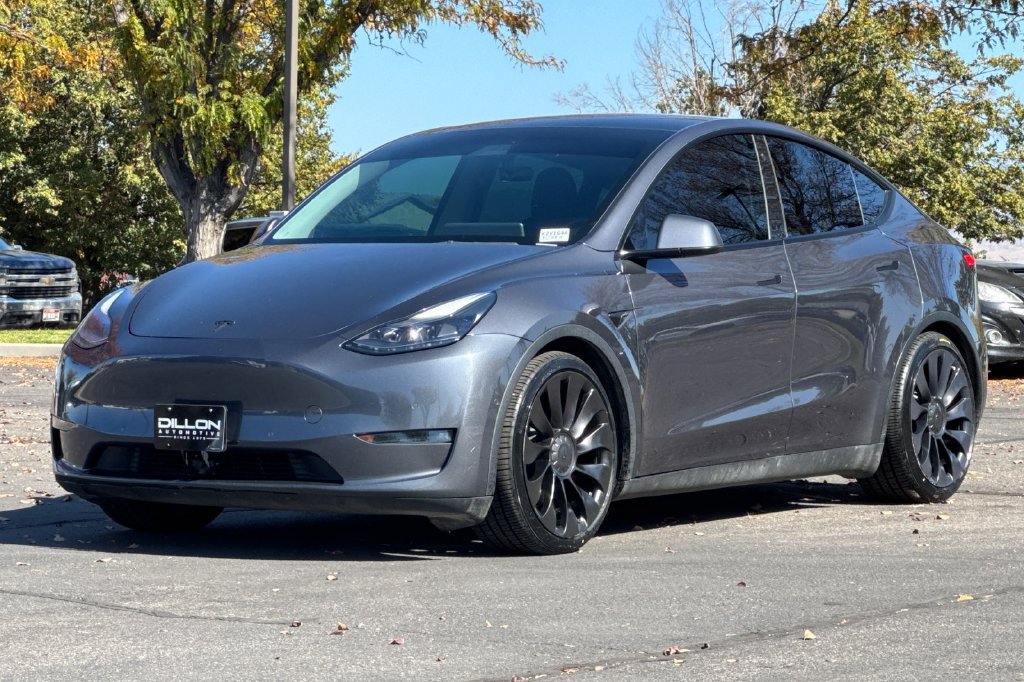Used 2022 Tesla Model Y Performance AWD/4WD image 11