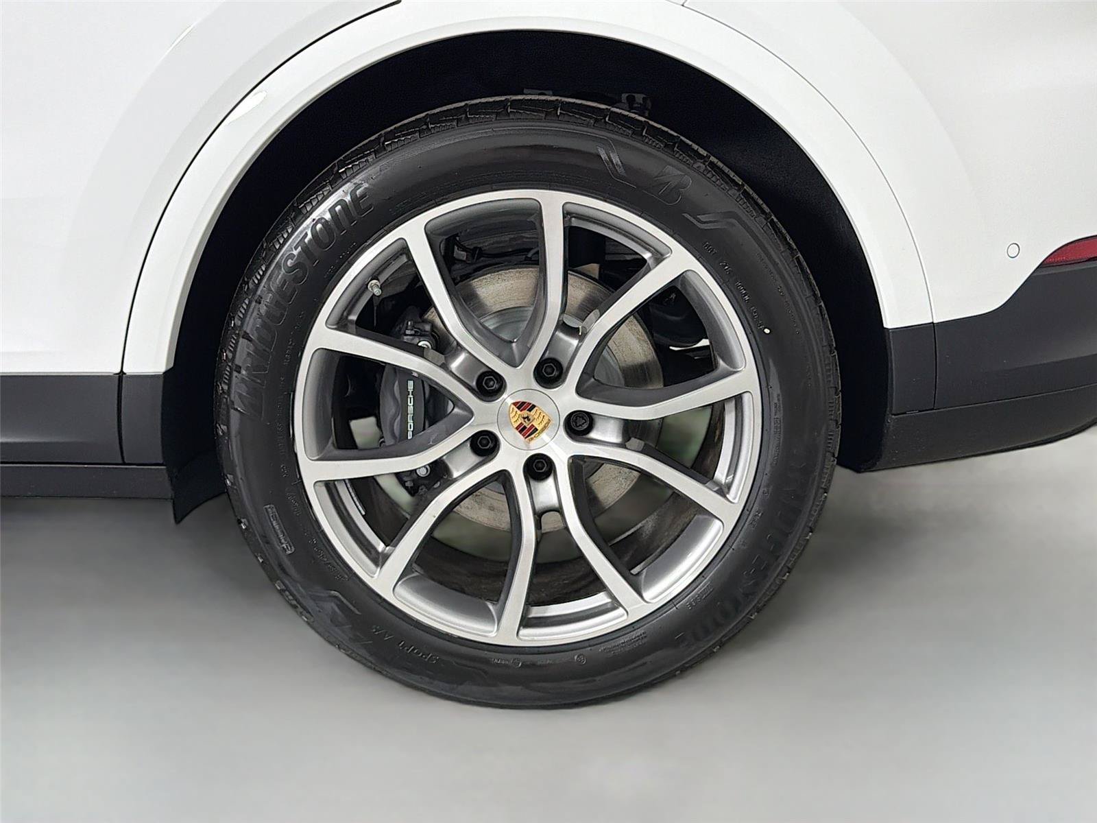 Certified 2026 Porsche Cayenne AWD/4WD image 12