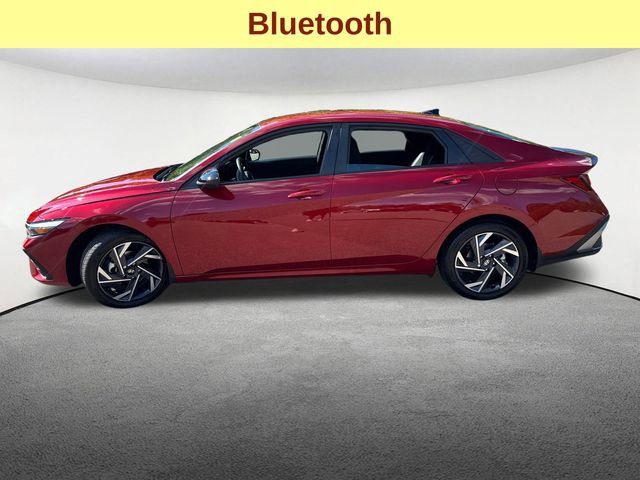 Used 2025 Hyundai Elantra Sport image 8