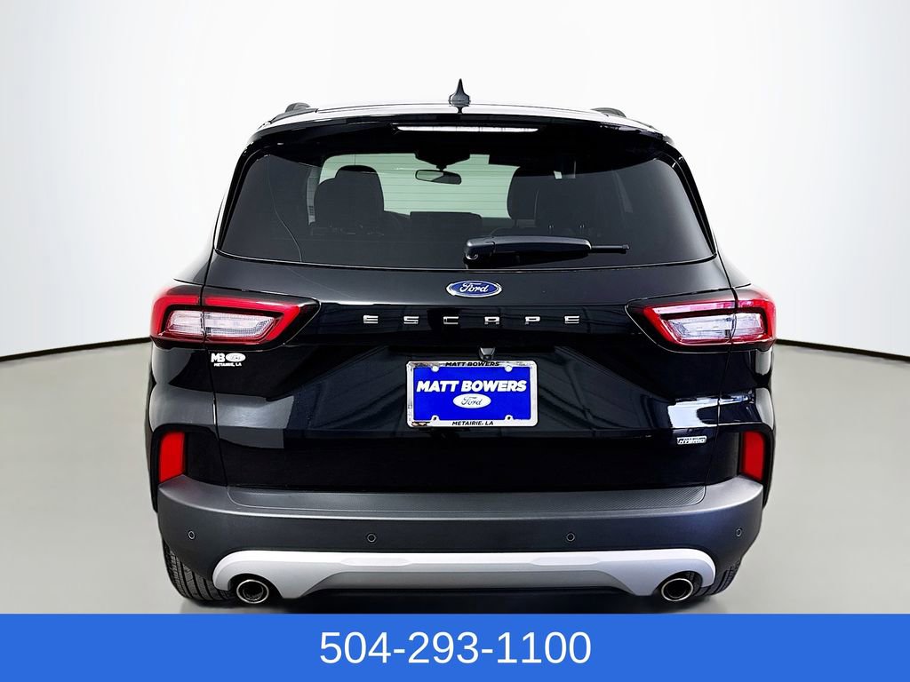 Used 2025 Ford Escape SE image 6