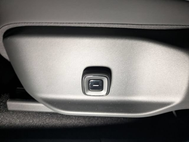 New 2026 Volvo EX30 Plus w/ Climate Package AWD/4WD image 14