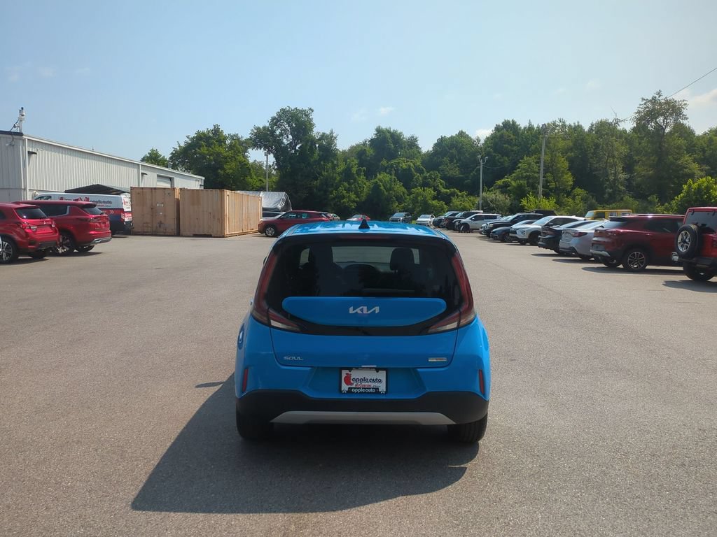 Used 2024 Kia Soul EX FWD image 6